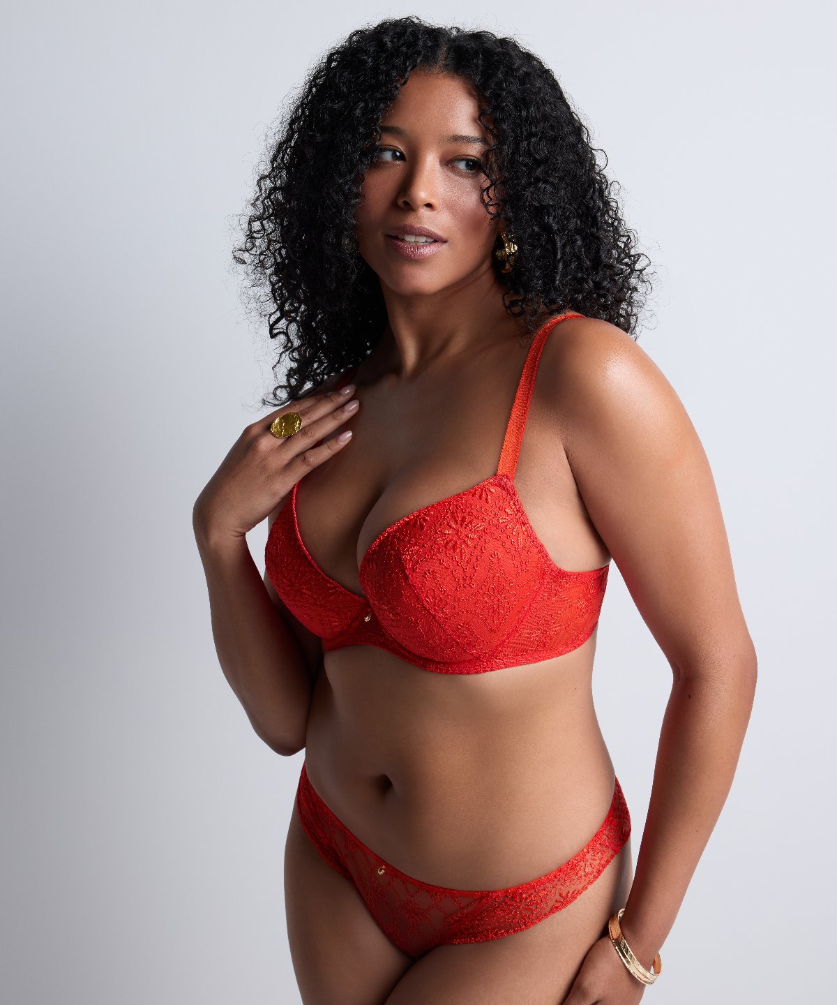 aubade-losing-my-mind-soutien-gorge-push-up-chili-3 image 2