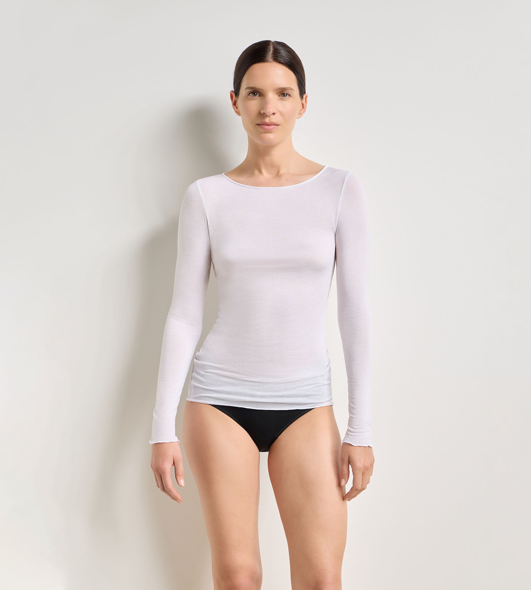 dim-thermal-light-t-shirt-femme-col-rond-blanc image 3