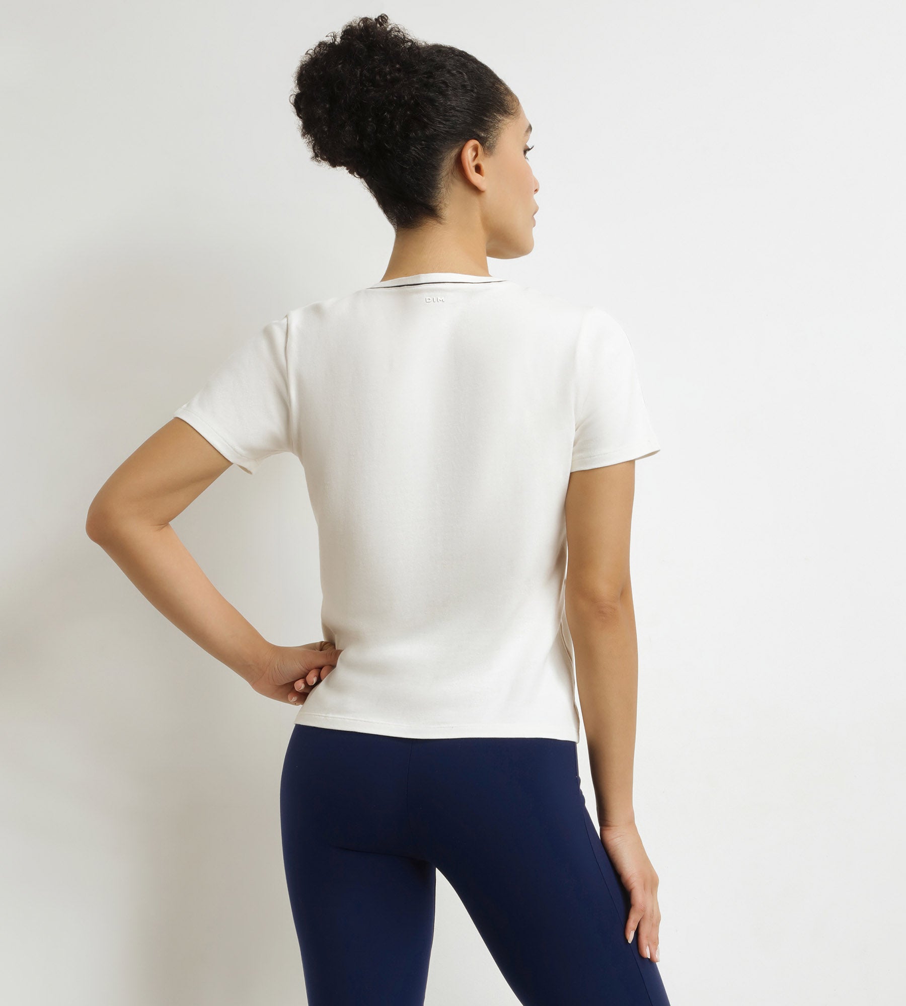 dim-move-t-shirt-de-sport-femme-thermor-gulateur-cru image 2