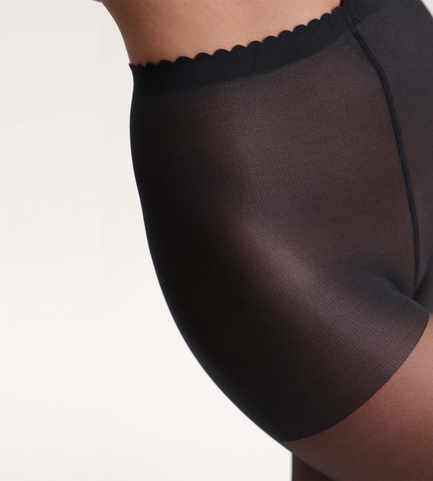 dim-body-touch-collant-transparent-noir-effet-nude-17d image 2