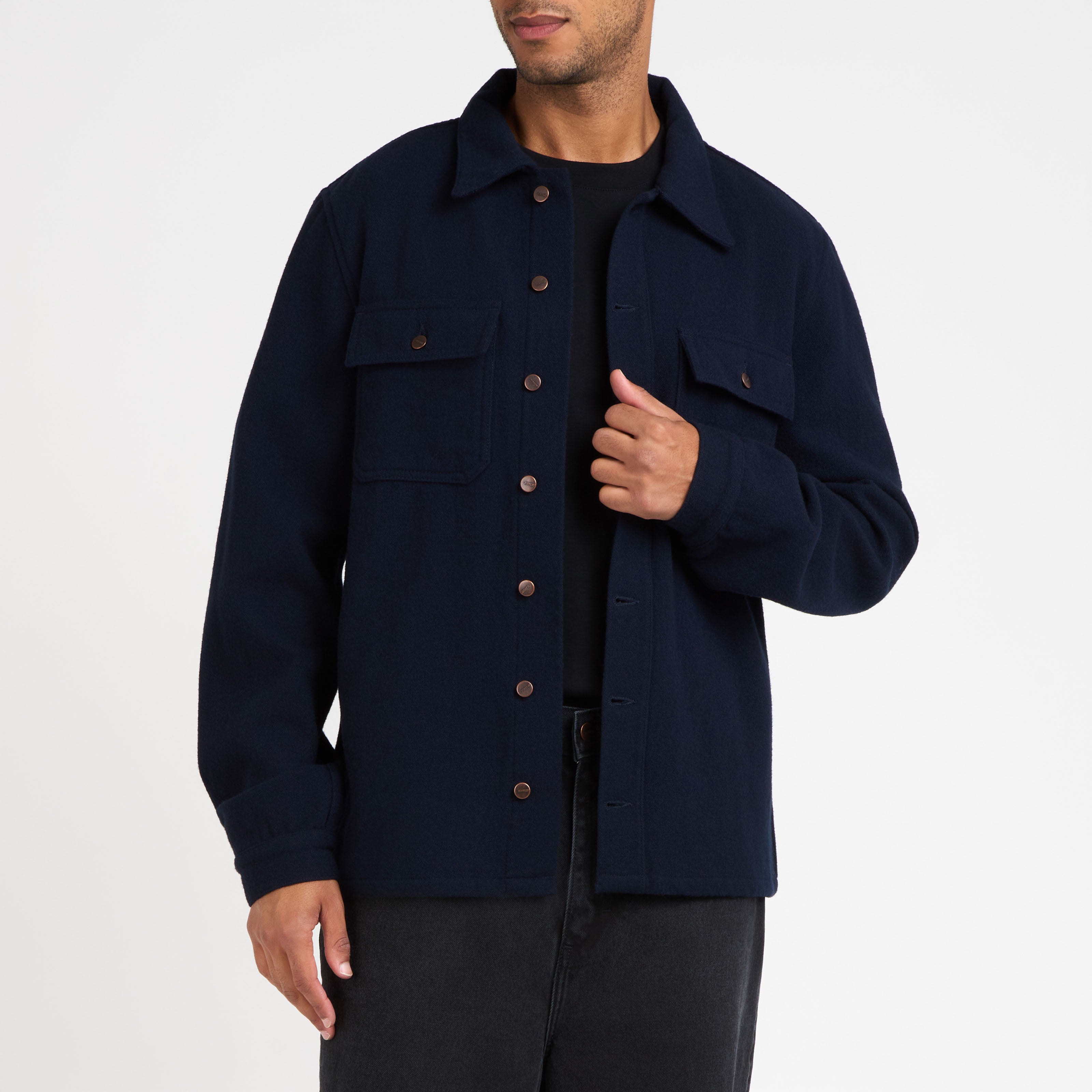atelier-tuffery-aubrac-surchemise-homme-droite-laine-fran-aise-marine image 2
