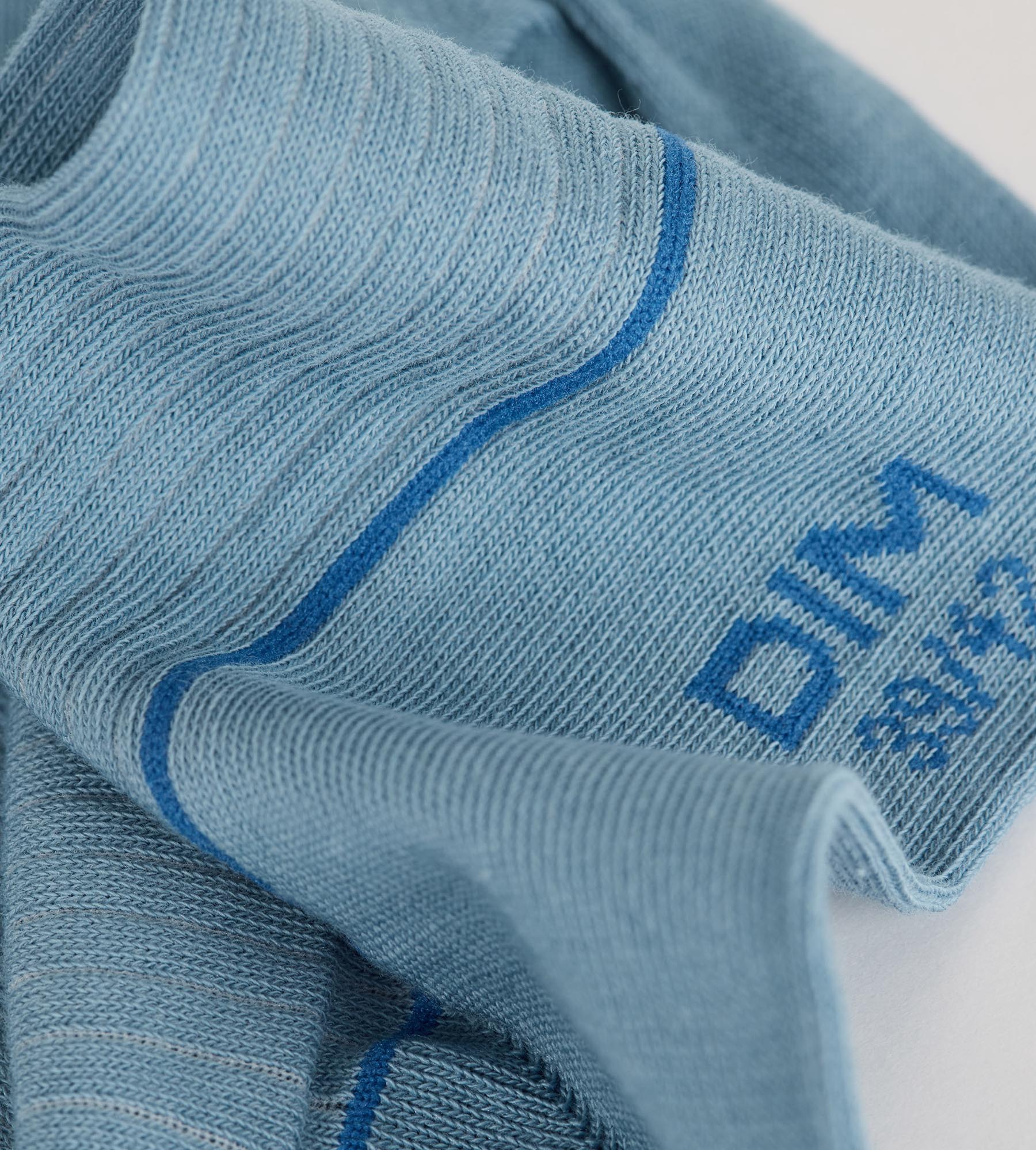 dim-la-mode-c-tel-e-chaussettes-homme-coton-bleu-oc-an image 3