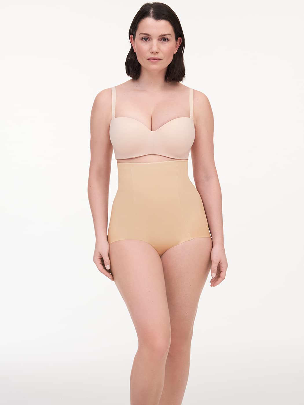 chantelle-basic-shaping-slip-femme-taille-haute-gainant-invisible image 2