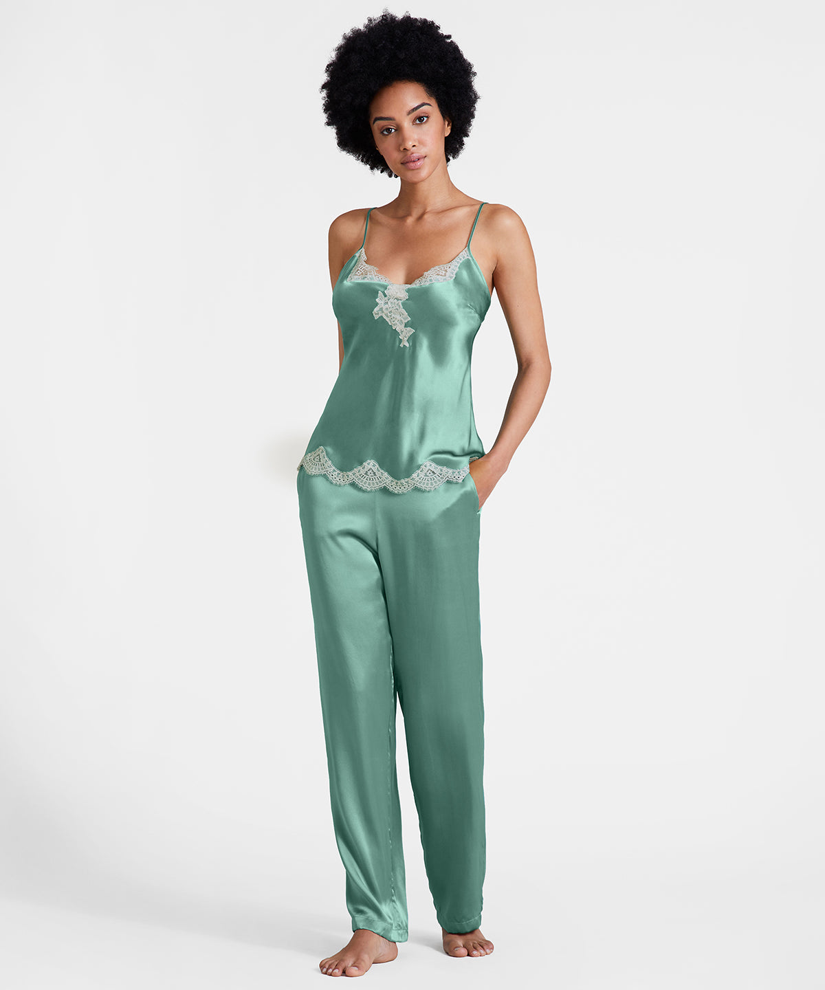 aubade-toi-mon-amour-pantalon-en-soie-sauge image 2