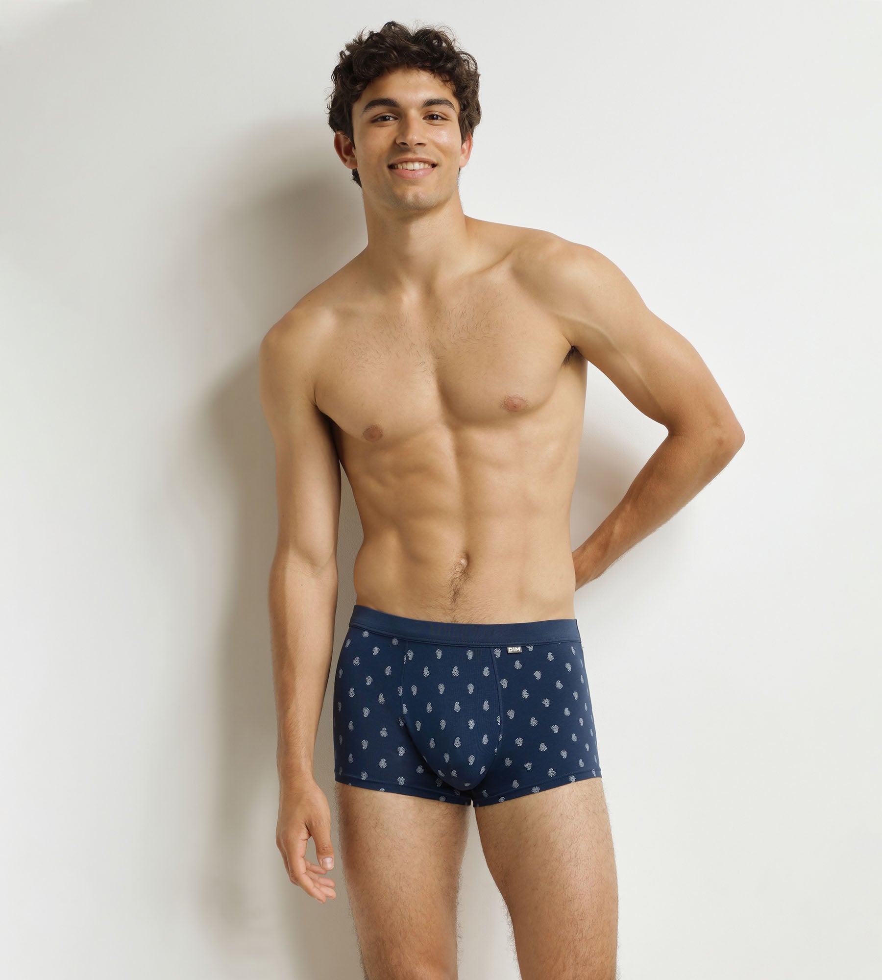 dim-classic-coton-boxer-homme-noir-motifs-gouttes image 1