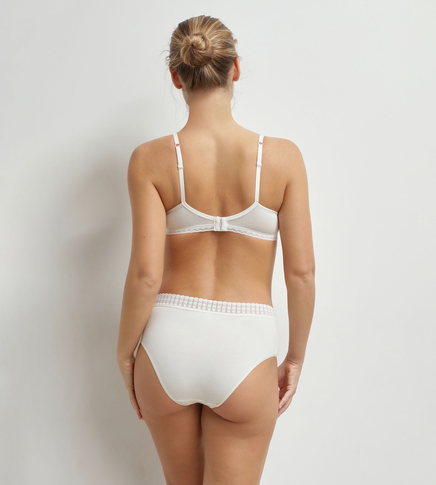 dim-daily-coton-soutien-gorge-corbeille-ivoire-femme image 4