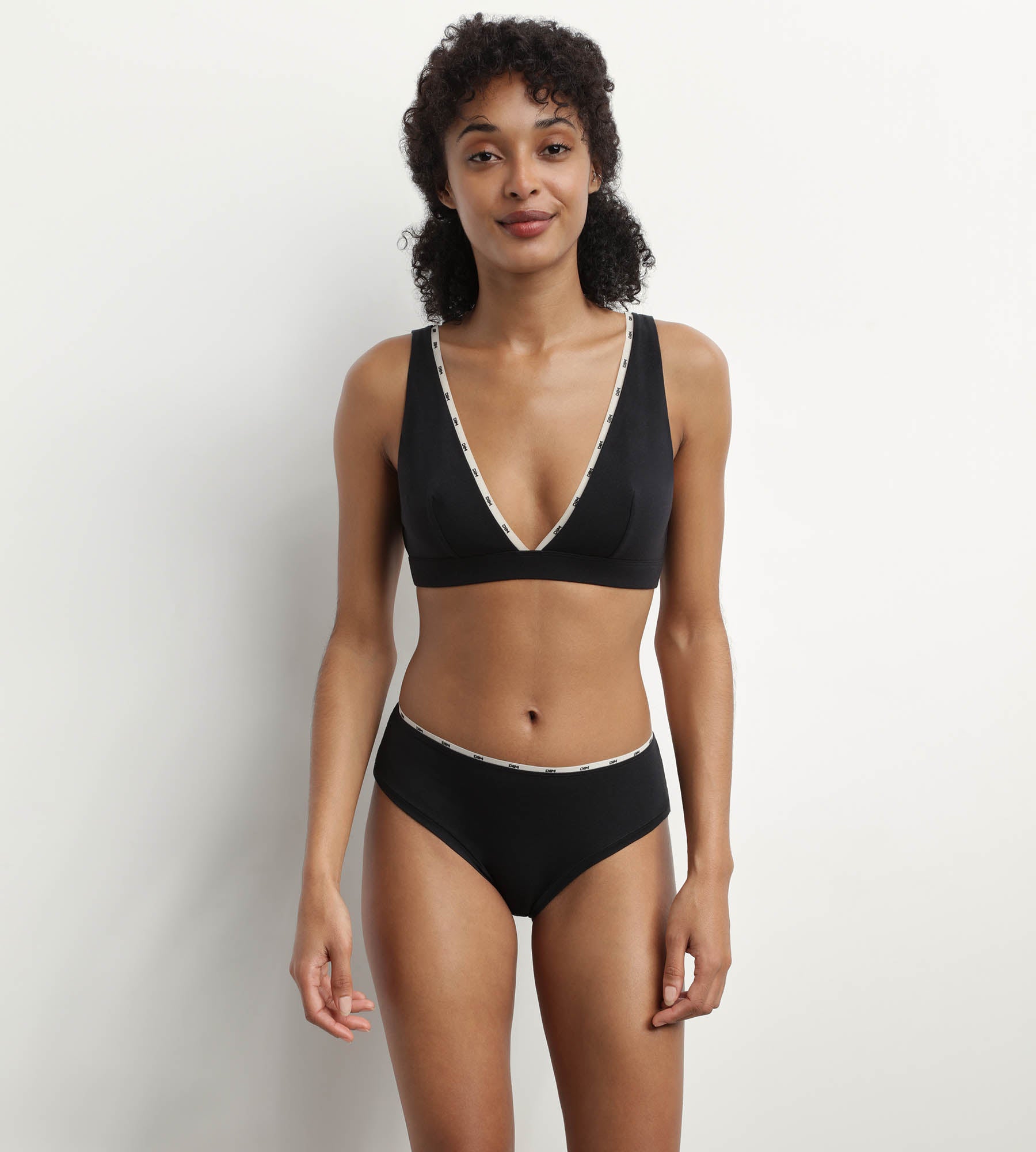 dim-icons-essentiel-slip-femme-coton-modal-noir-galon-beige image 3