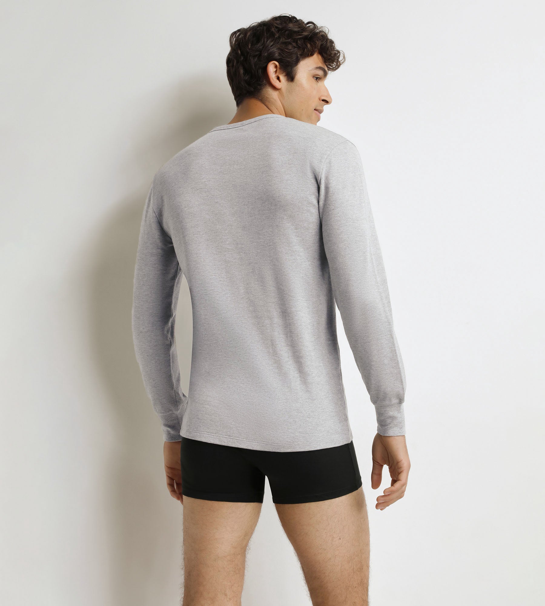 dim-thermal-t-shirt-homme-manches-longues-coton-gris-chin image 2