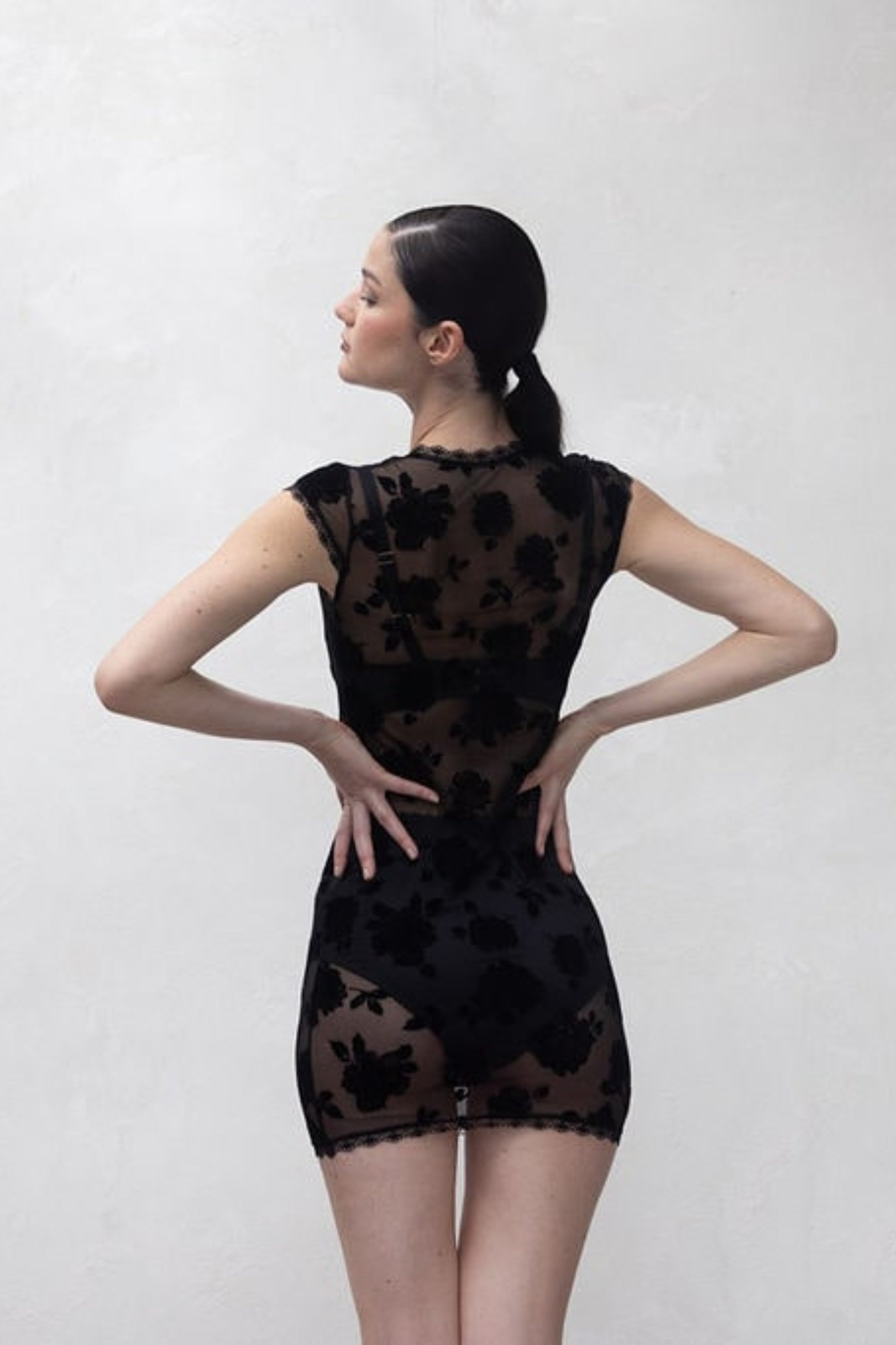 cadolle-robe-grandes-roses-robe-tulle-soir-e image 4