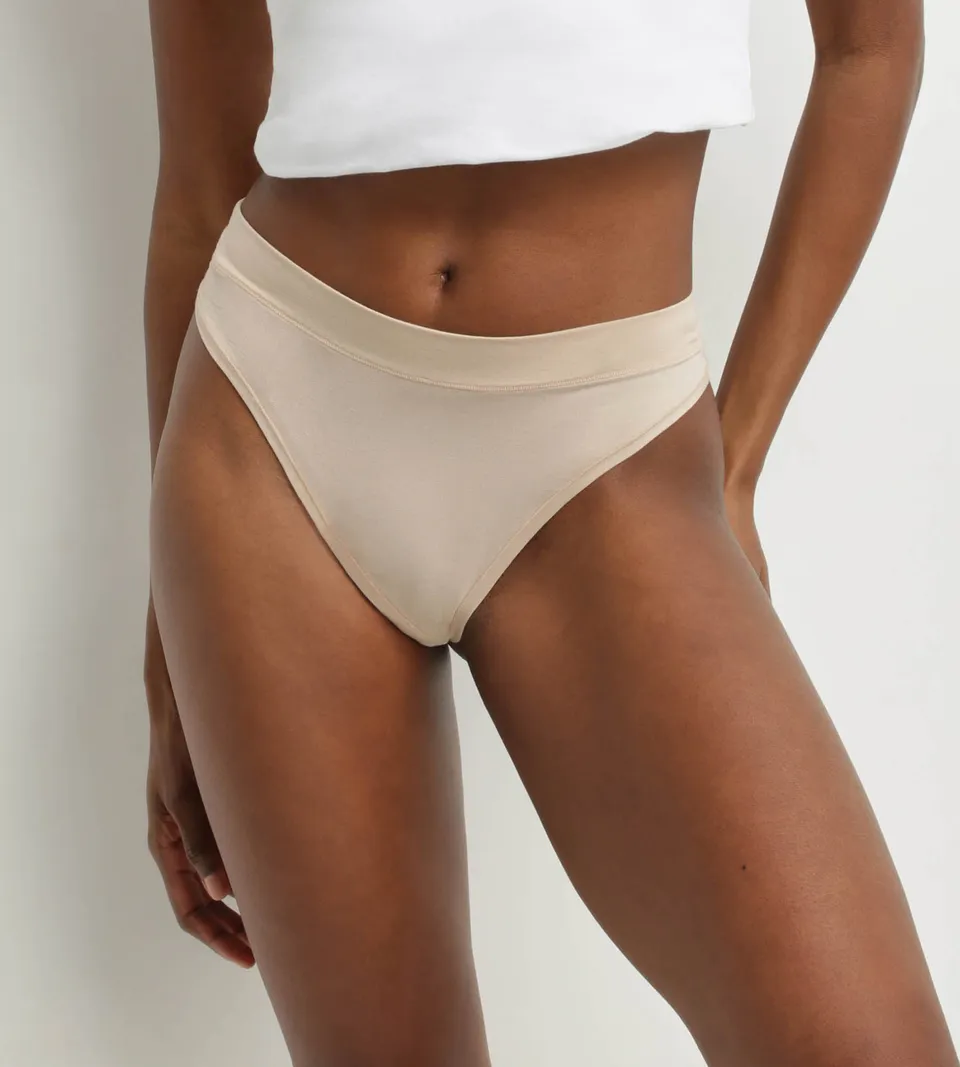 dim-comfort-collection-string-femme-coton-modal-nude image 1