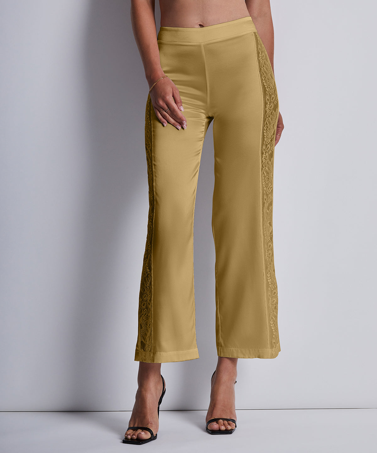 aubade-midnight-whisper-pantalon-sublime-bronze-en-soie image 2