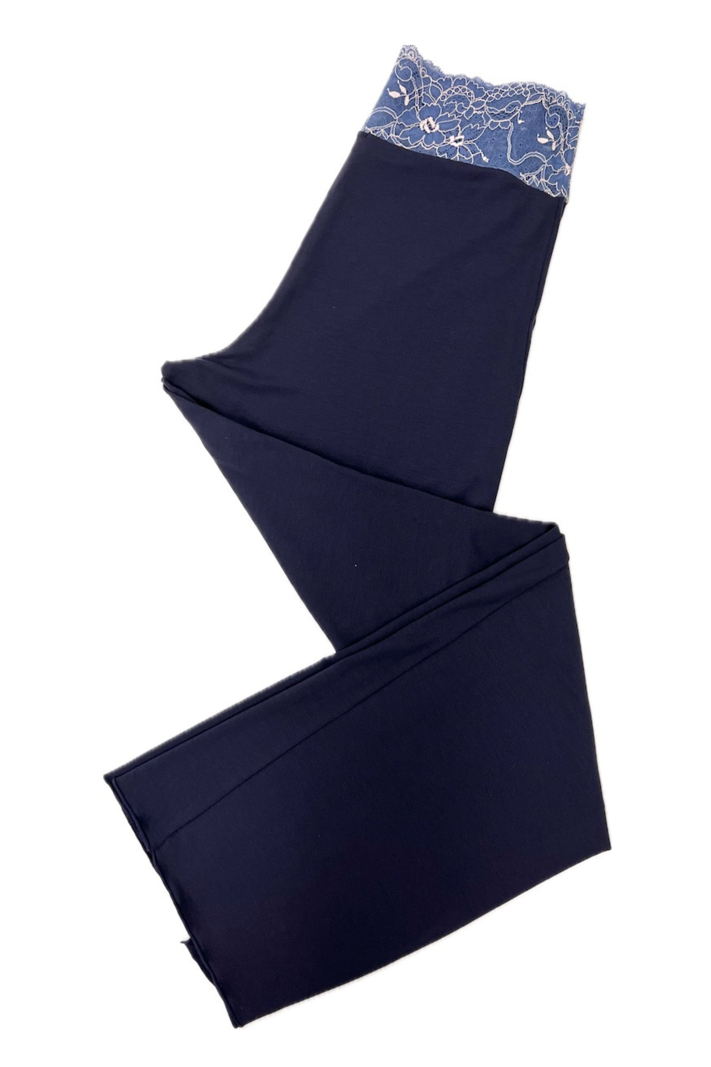 cadolle-eloise-bleu-pyjama-modal-et-dentelle image 4