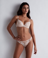 aubade-into-the-groove-soutien-gorge-push-up-plongeant-sandstone image 2