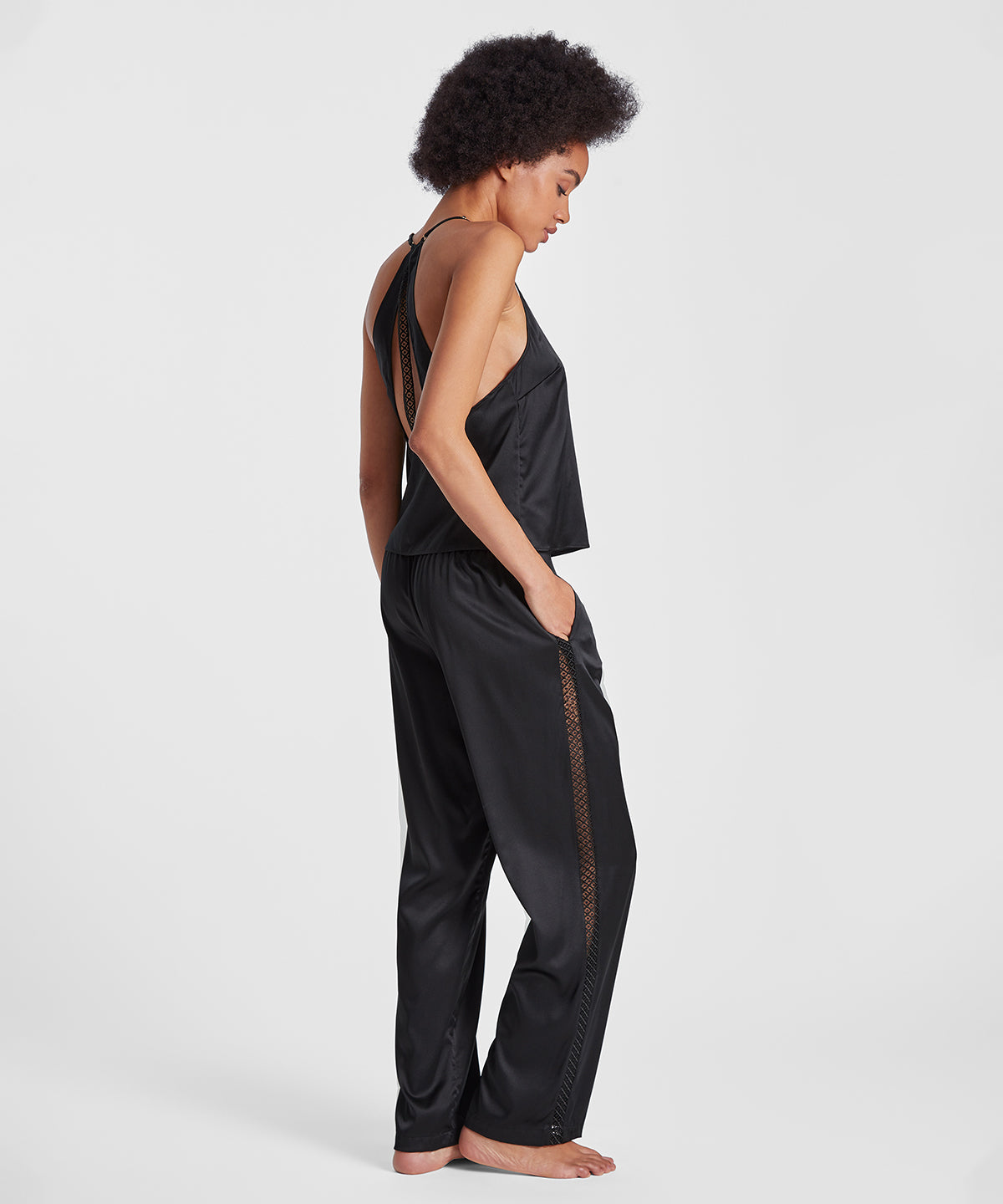 aubade-silk-desire-pantalon-noir-en-soie-stretch-avec-bande-de-guipure image 5