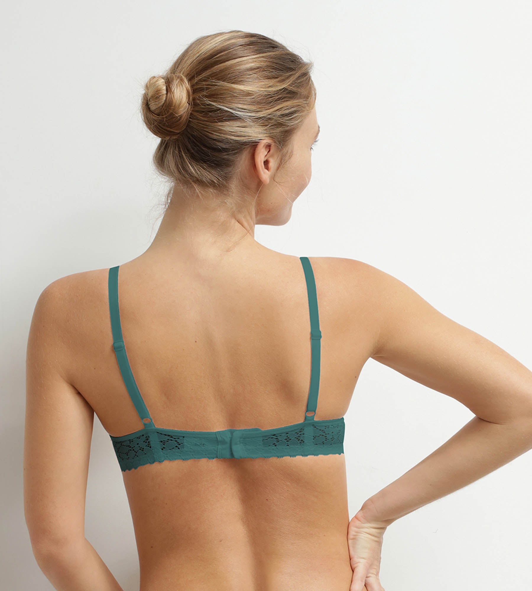 dim-soutien-gorge-corbeille-armatures-daily-dentelle-vert-meraude image 2