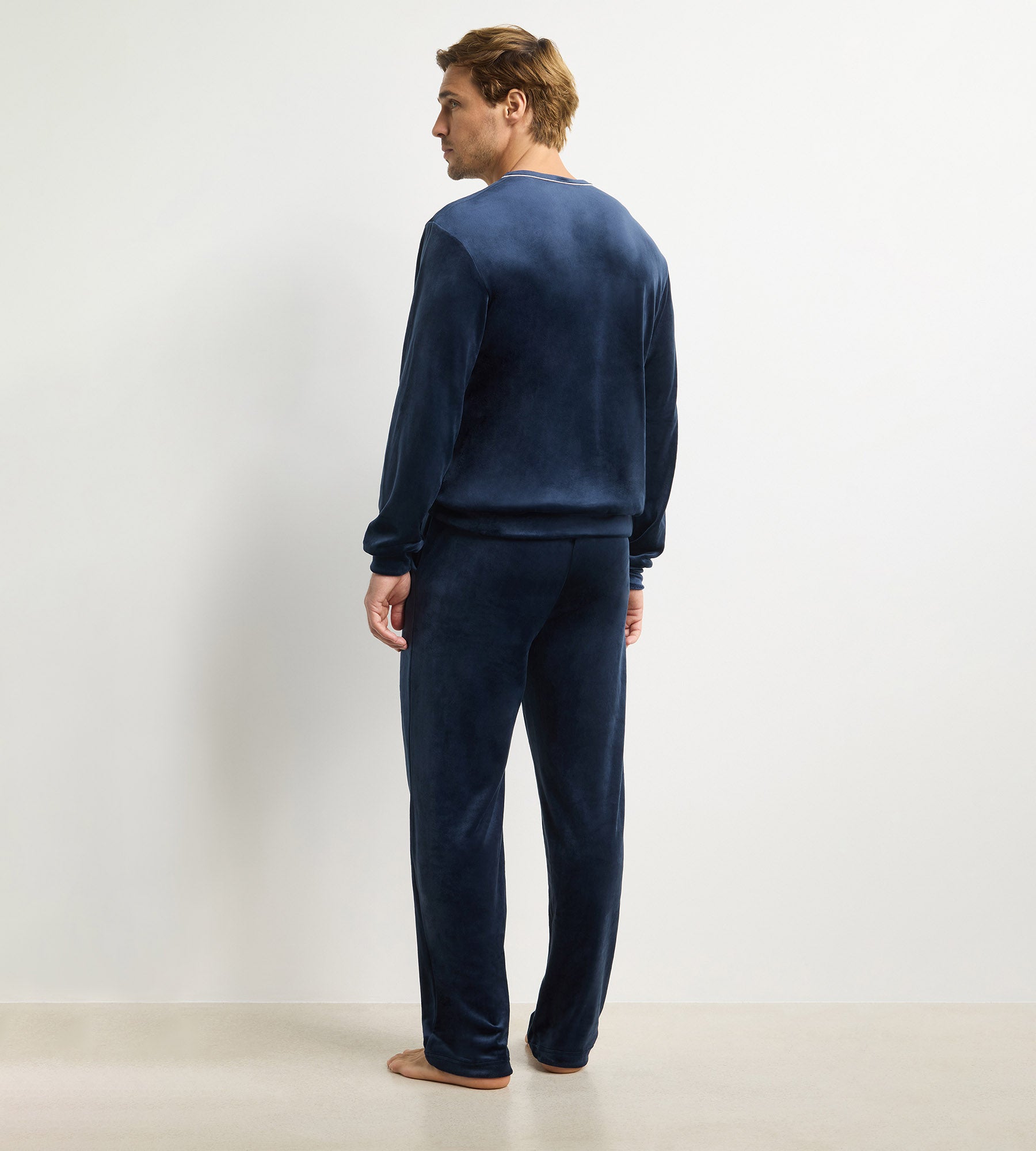 dim-chenille-haut-pyjama-homme-manches-longues-bleu-marine image 2