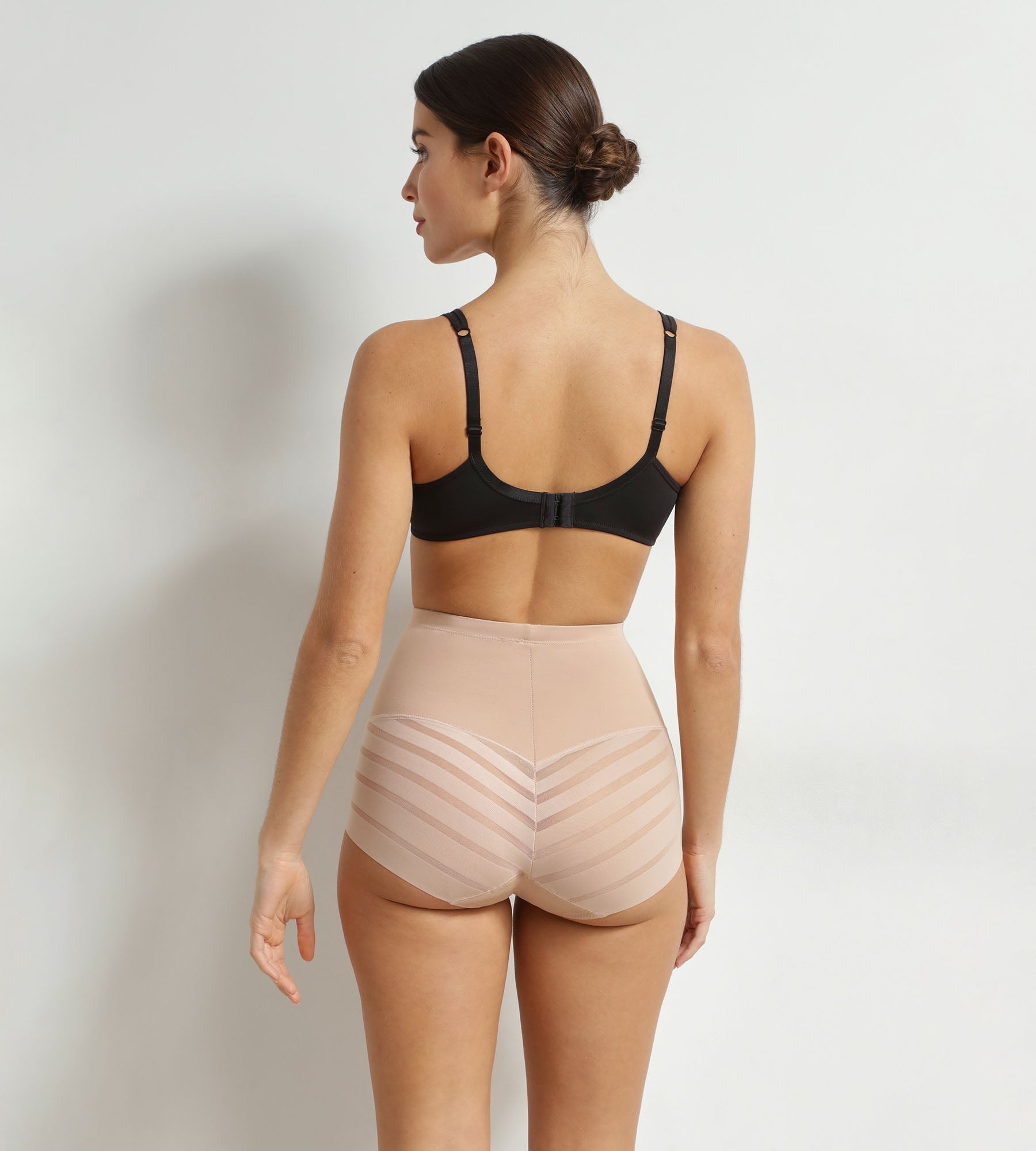 dim-culotte-haute-ventre-plat-silhouette-l-gance-nude-femme image 4