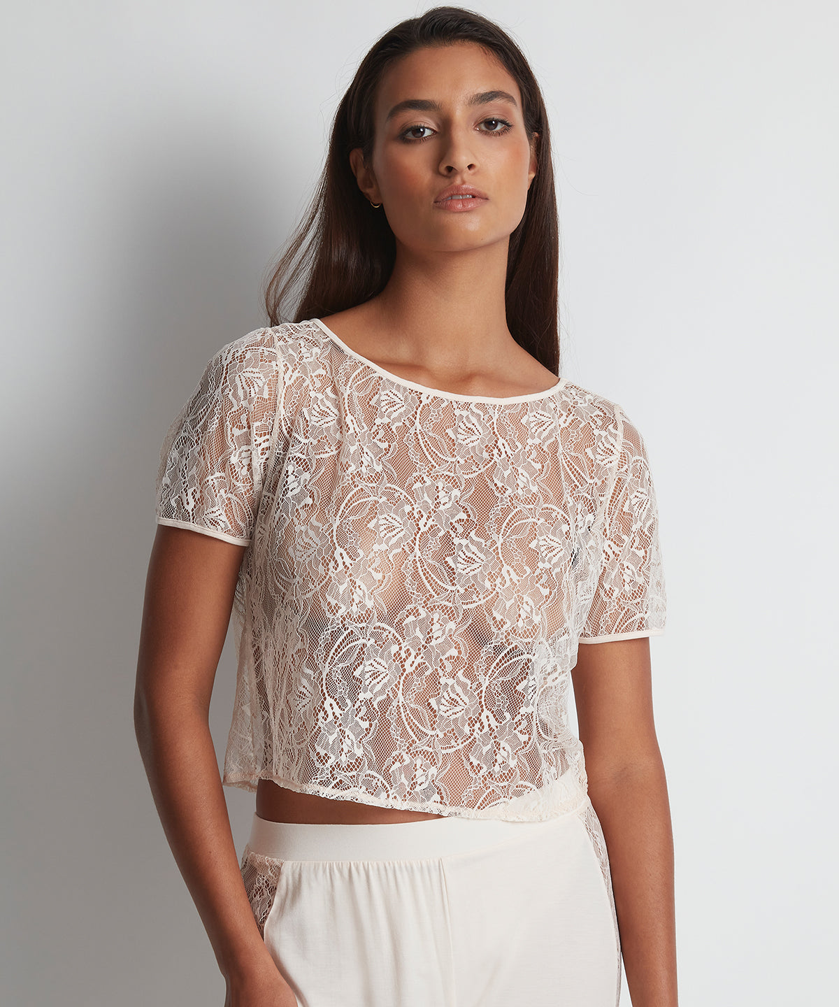 aubade-lazy-days-top-manches-courtes-en-dentelle-florale-petal image 3