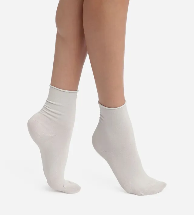 dim-mode-chaussettes-femme-lurex-gris-clair-cheville image 1