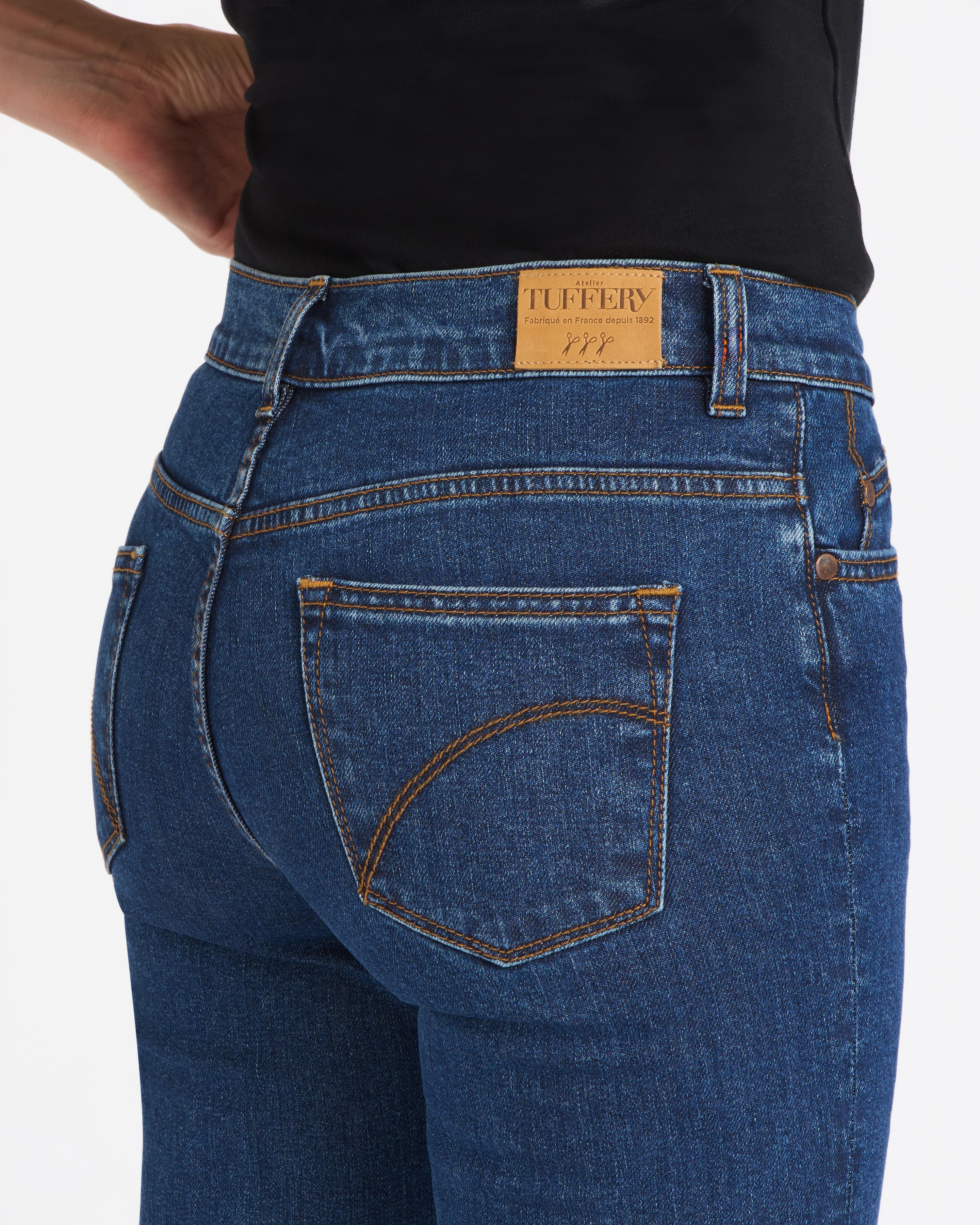 atelier-tuffery-margot-jean-femme-flare-taille-semi-haute-stonewashed image 6
